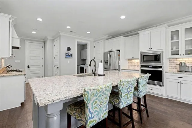 $695,000 | 92 Gordon Oaks Way, Moreland, GA 30259