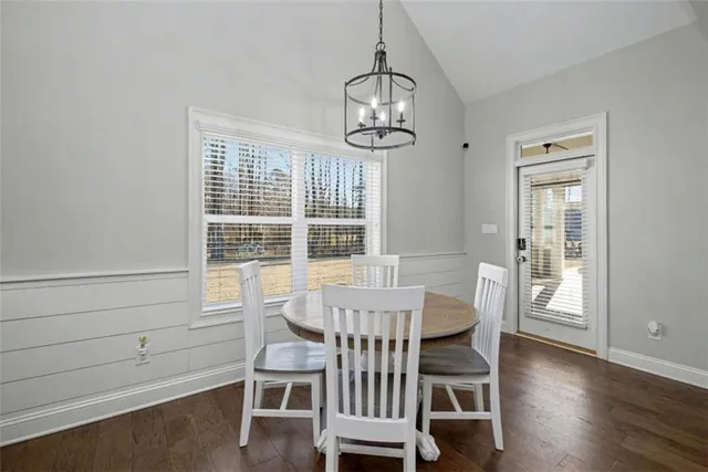 $695,000 | 92 Gordon Oaks Way, Moreland, GA 30259