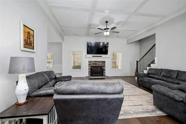 $695,000 | 92 Gordon Oaks Way, Moreland, GA 30259