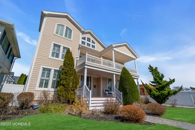 $2,950,000 | 106 2nd Avenue, Belmar, NJ 07719