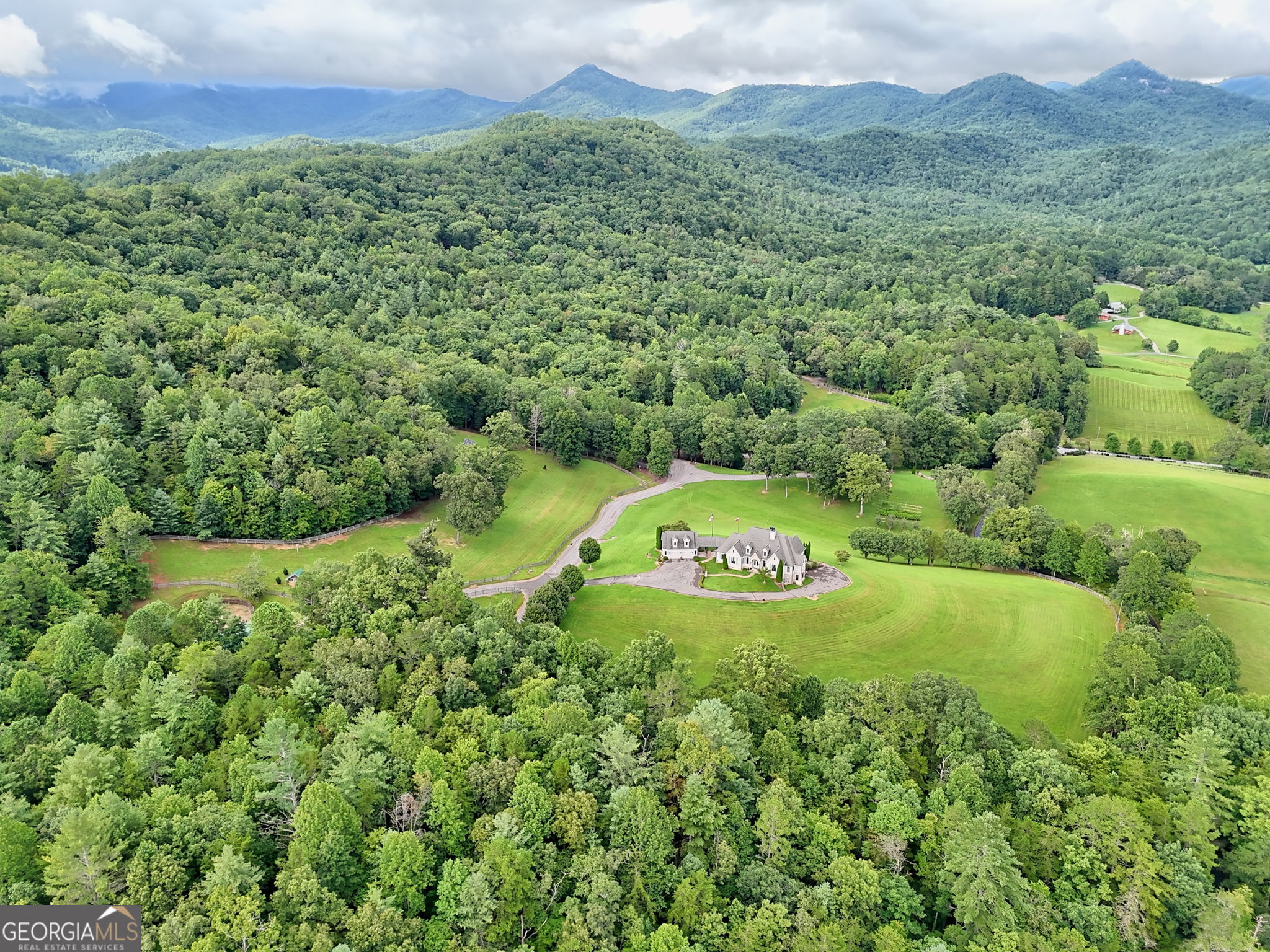 3662 Blue Ridge Gap Road Clayton, GA 30525 - Photo 4 of 69