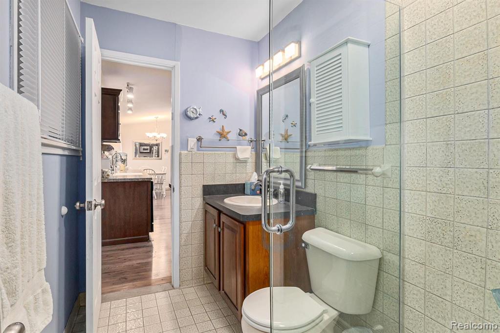 30960 Pear Ridge Farmington Hills, MI 48334 - Photo 25 of 38