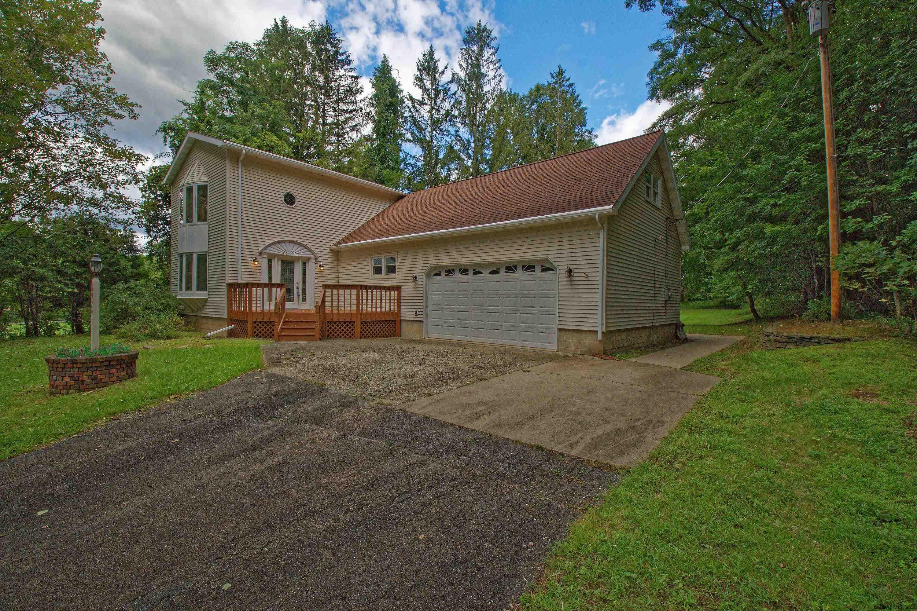 5929 Veeder Road Guilderland, NY 12159 - Photo 3 of 49 Photo 3
