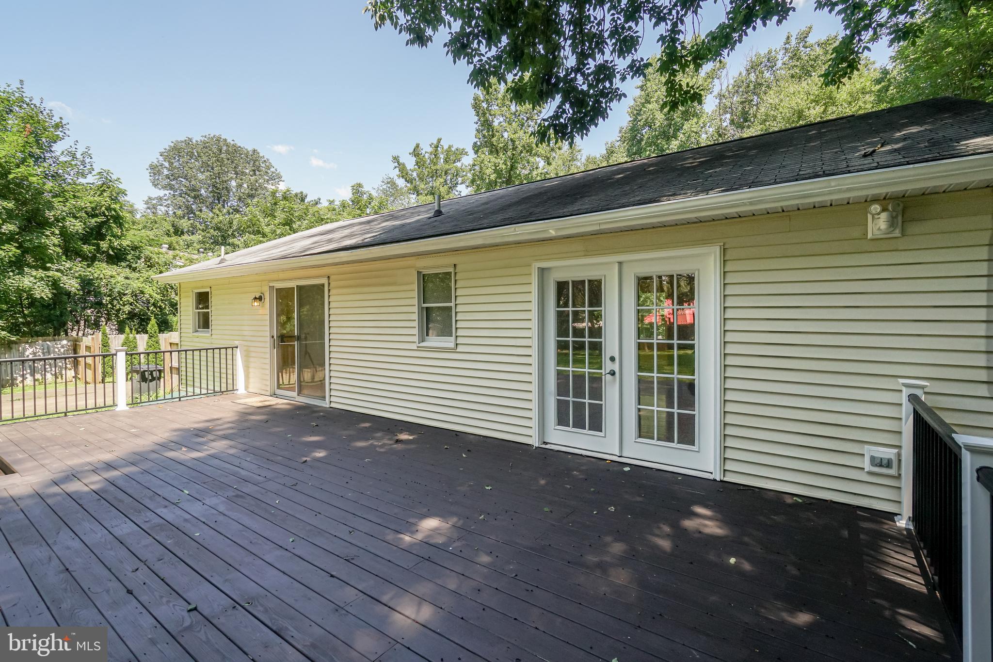 84 Cree Terrace Rising Sun, MD 21911 - Photo 21 of 26 VINYL/ALUMINUM RAILS & SPINDLES