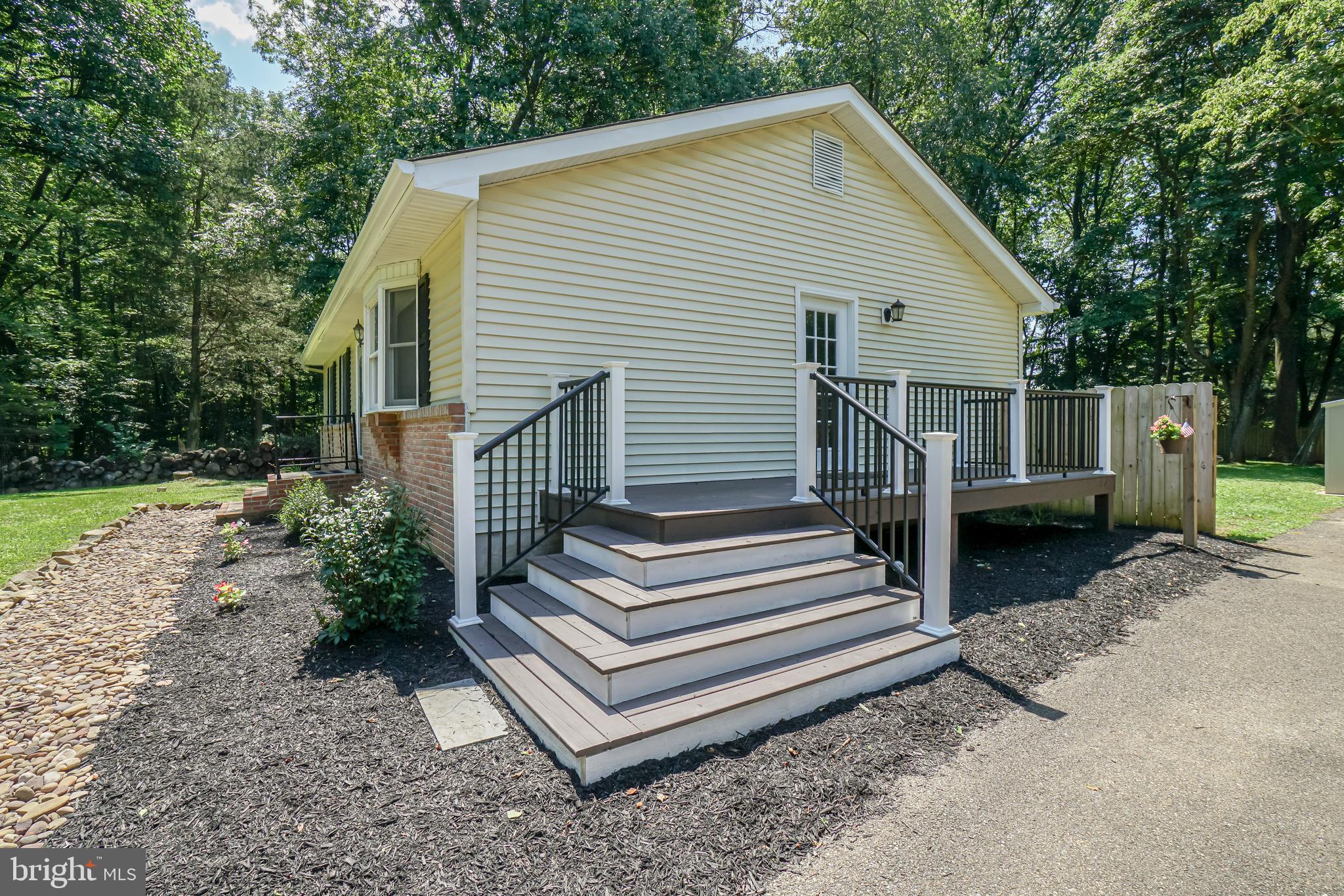 84 Cree Terrace Rising Sun, MD 21911 - Photo 4 of 26 REFRESHED DECKS WITH VINYL/ALUMINUM RAILINGS