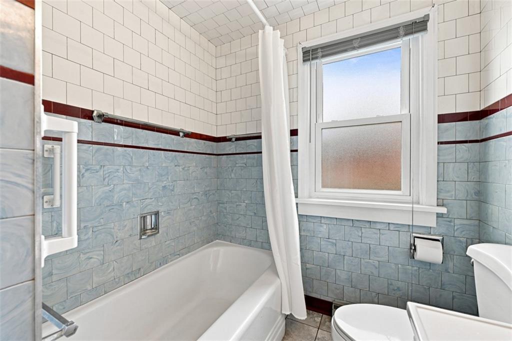 2871 Conway Wallrose Road Baden, PA 15005 - Photo 19 of 43 Main Level-Full