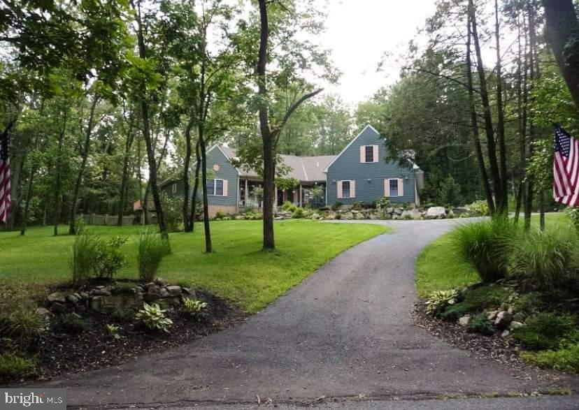 6 Furnace Run Road Boyertown, PA 19512 - Photo 2 of 54 Summertime Front Street View