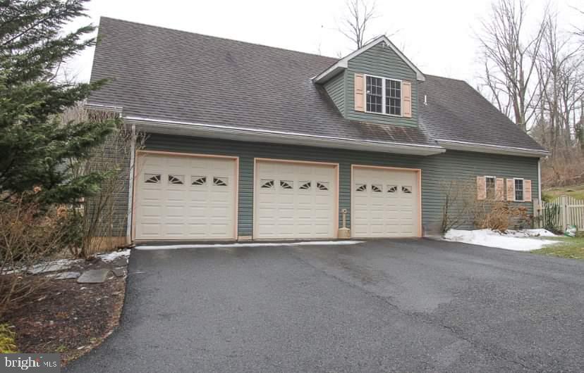 6 Furnace Run Road Boyertown, PA 19512 - Photo 49 of 54 Exterior Garage Side