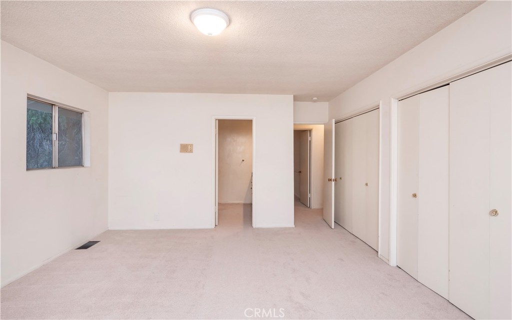 4227 Miramonte Place Riverside, CA 92501 - Photo 17 of 32