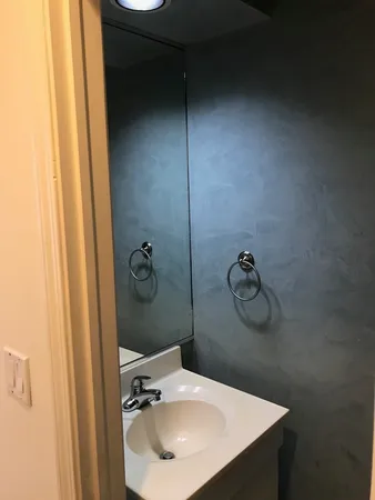 $2,375 | 320 Inverrary Lane, Deerfield, IL 60015