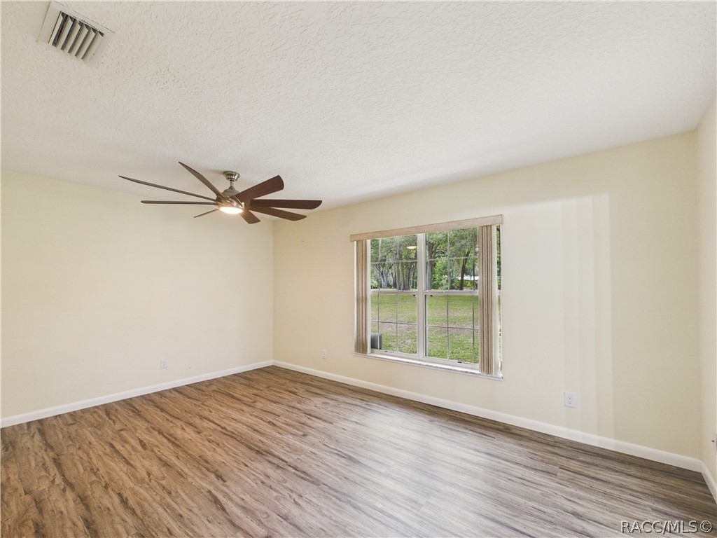 10274 North Rousseau Drive Dunnellon, FL 34433 - Photo 31 of 72 Bedroom