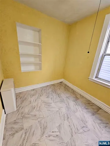 a view of empty room with window