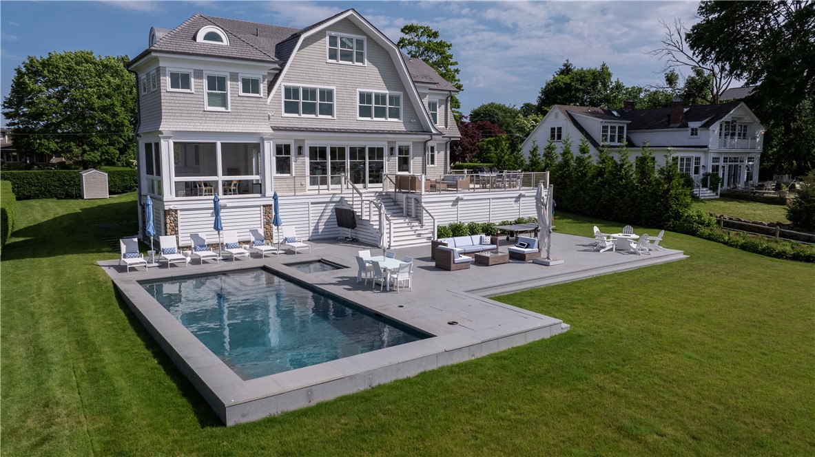 39 Avondale Road Westerly, RI 02891 - Photo 28 of 36
