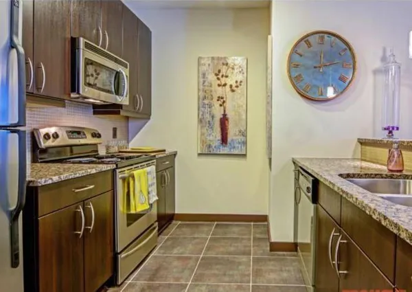 $1,882 | 880 Glenwood Avenue Southeast, Unit 1314, Atlanta, GA 30316