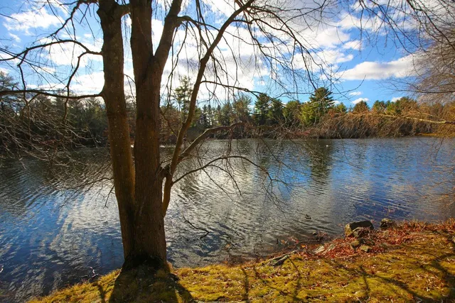 $395,000 | 12 Stillwater Circle, Salem, NH 03079