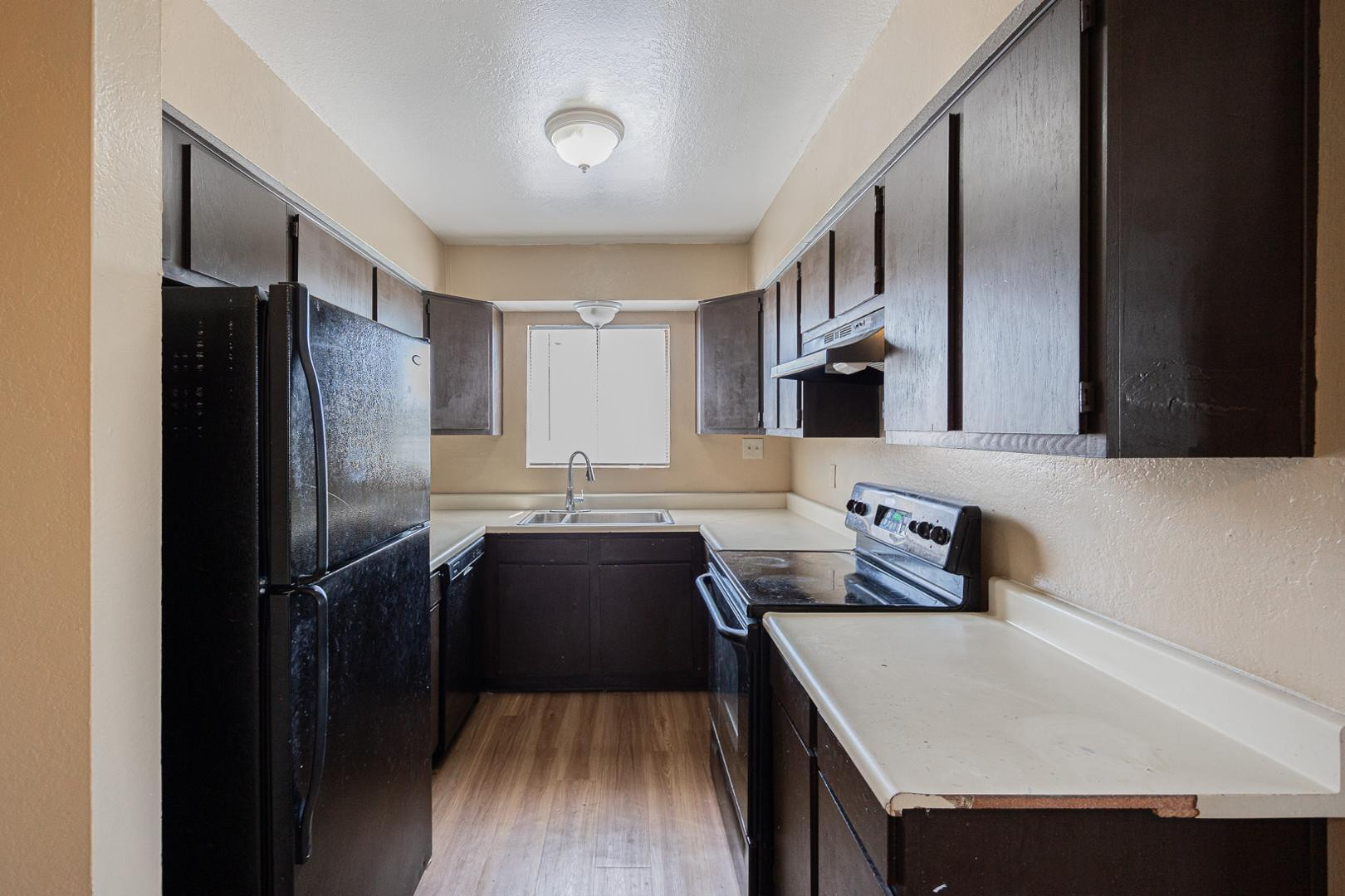 4724 East Portland Street Phoenix, AZ 85008 - Photo 8 of 16