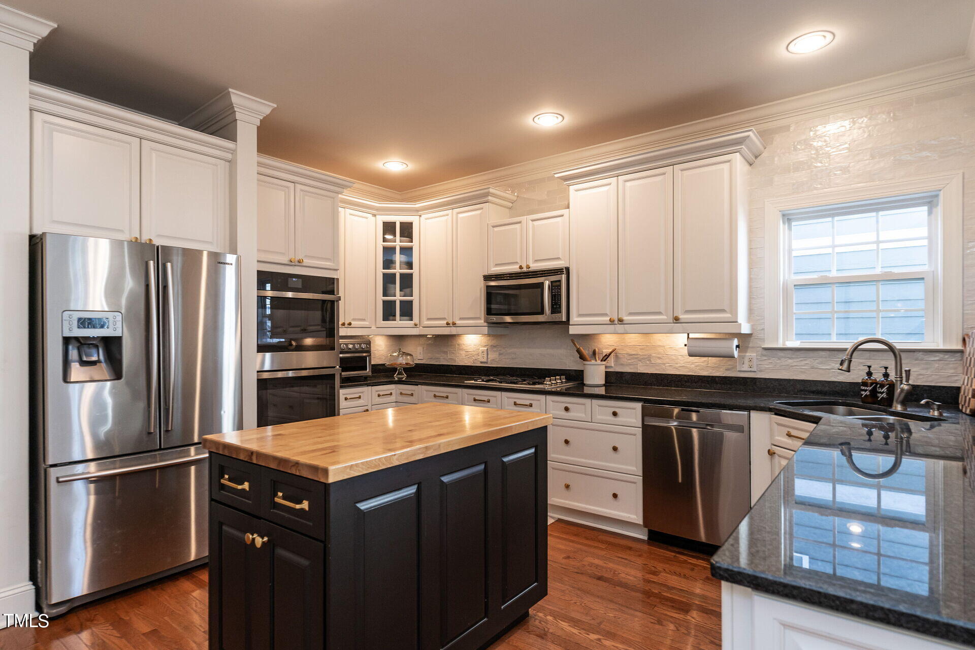 1221 North Blount Street Raleigh, NC 27604 - Photo 11 of 35 013-1920x1080-kitchen