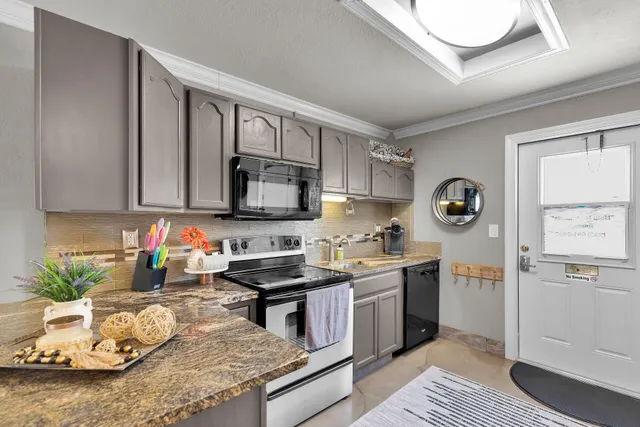 $718,000 | 6850 Overseas Highway, Unit 101, Marathon, FL 33050