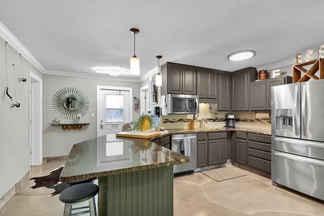 $718,000 | 6850 Overseas Highway, Unit 101, Marathon, FL 33050