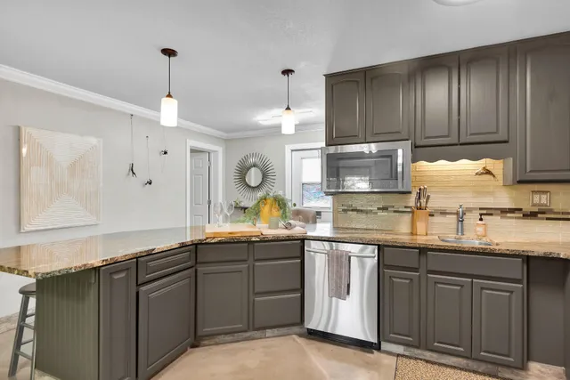 $718,000 | 6850 Overseas Highway, Unit 101, Marathon, FL 33050