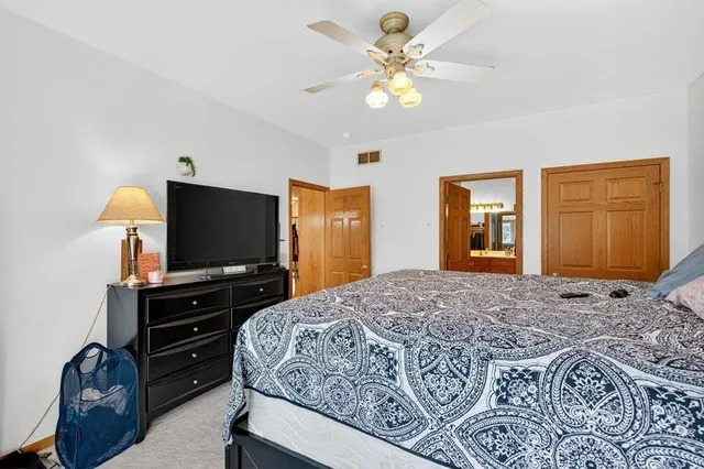 $600,000 | 5012 Laufenberg Boulevard, Cross Plains, WI 53528