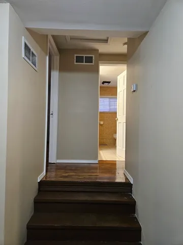 $1,875 | 238 South Sheridan Road, Lakemoor, IL 60051