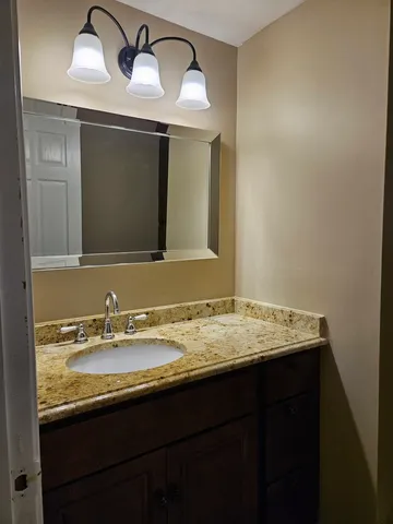 $1,875 | 238 South Sheridan Road, Lakemoor, IL 60051