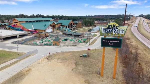 $1,975,500 | 902 Yogi Circle, Warrens, WI 54666