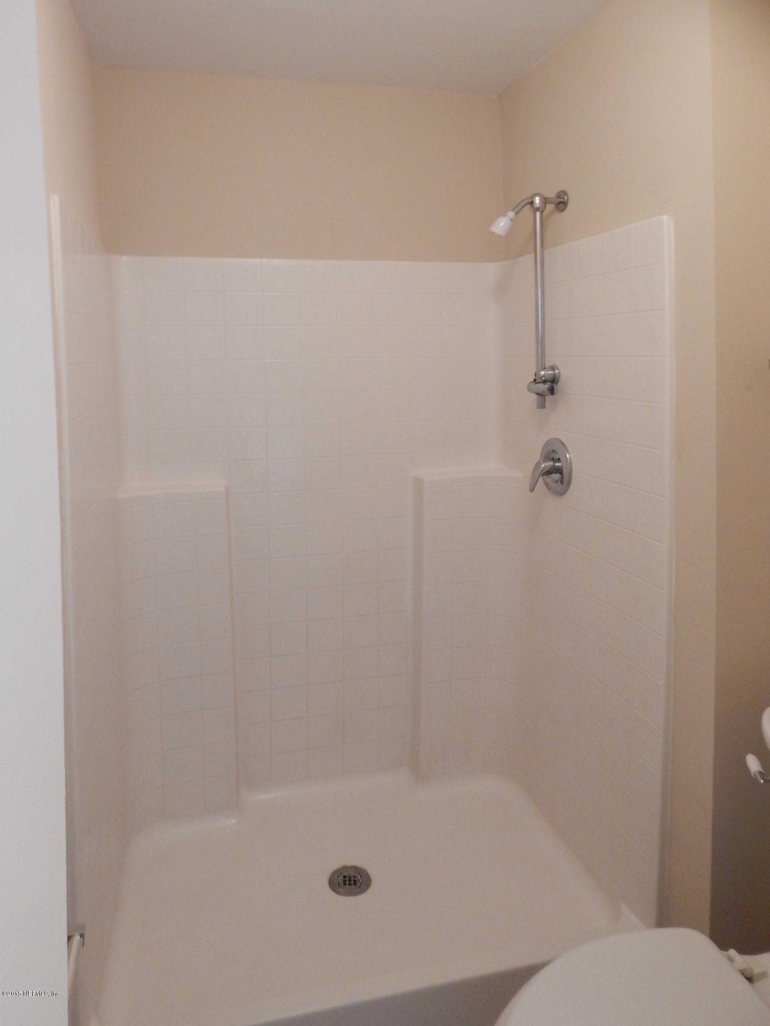 3200 Carlotta Road Middleburg, FL 32068 - Photo 13 of 20 Master Shower