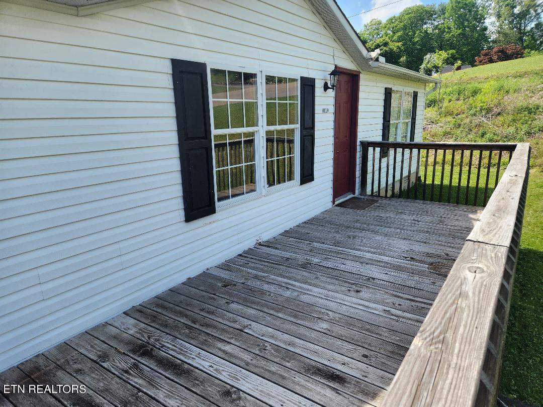 8129 Harmon Road Powell, TN 37849 - Photo 5 of 33 h2