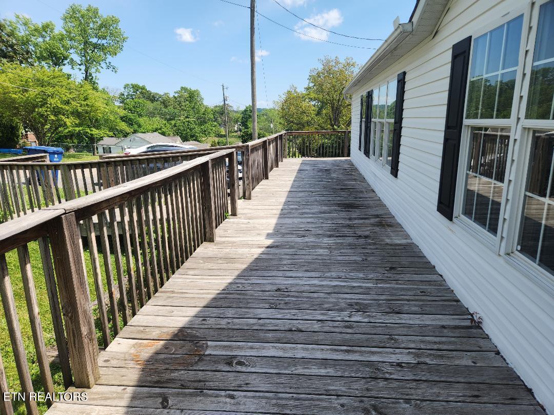 8129 Harmon Road Powell, TN 37849 - Photo 6 of 33 h39