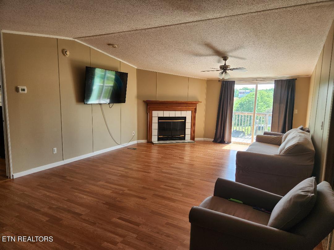 8129 Harmon Road Powell, TN 37849 - Photo 9 of 33 h15
