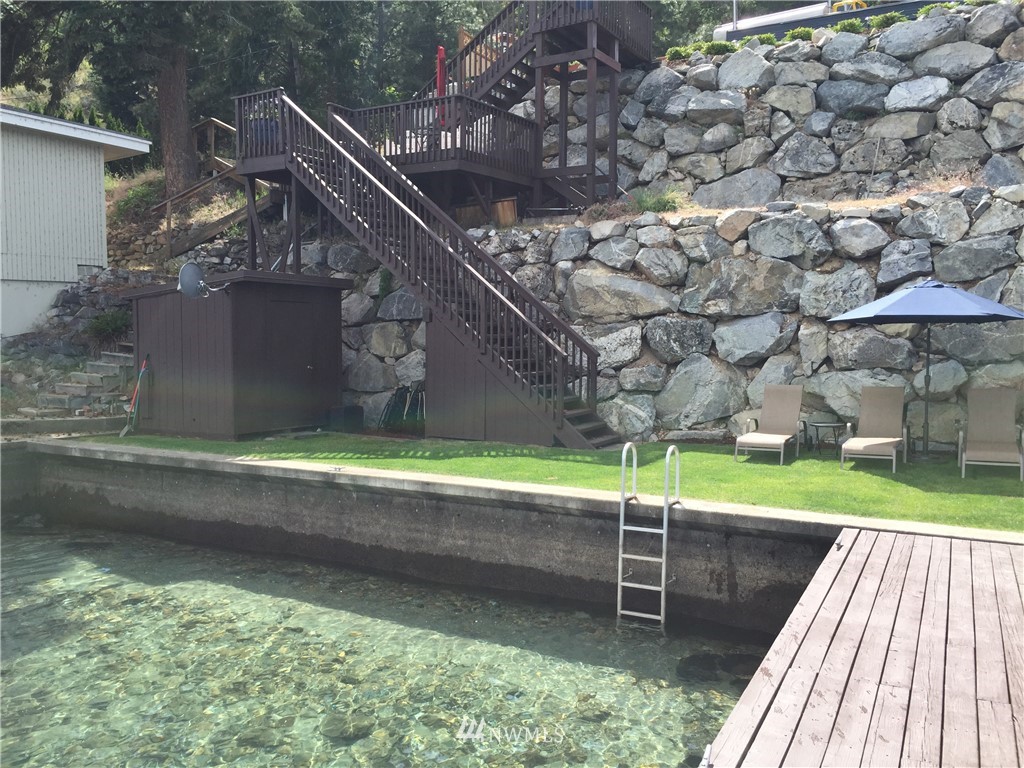 10670 South Lakeshore Road Chelan, WA 98816 - Photo 18 of 25 Gallery Image 18