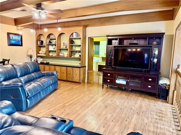 $389,000 | 417 Hiawatha Trail, Pineville, LA 71360
