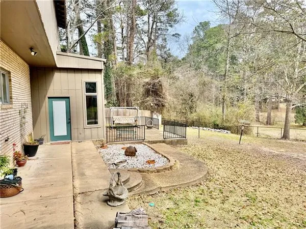 $389,000 | 417 Hiawatha Trail, Pineville, LA 71360