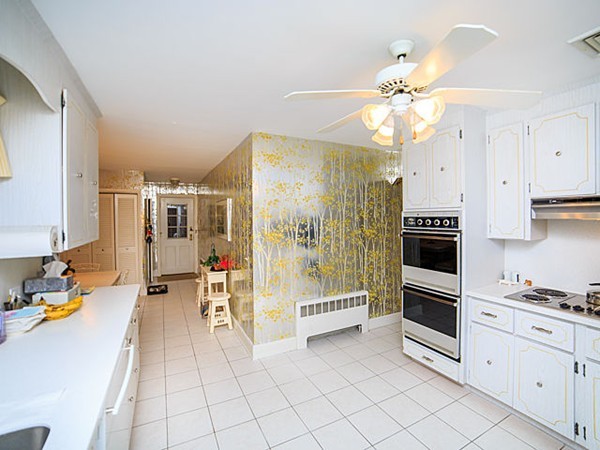 8 Winnetaska Road Newton, MA 02468 - Photo 8 of 23 Gallery Image 8