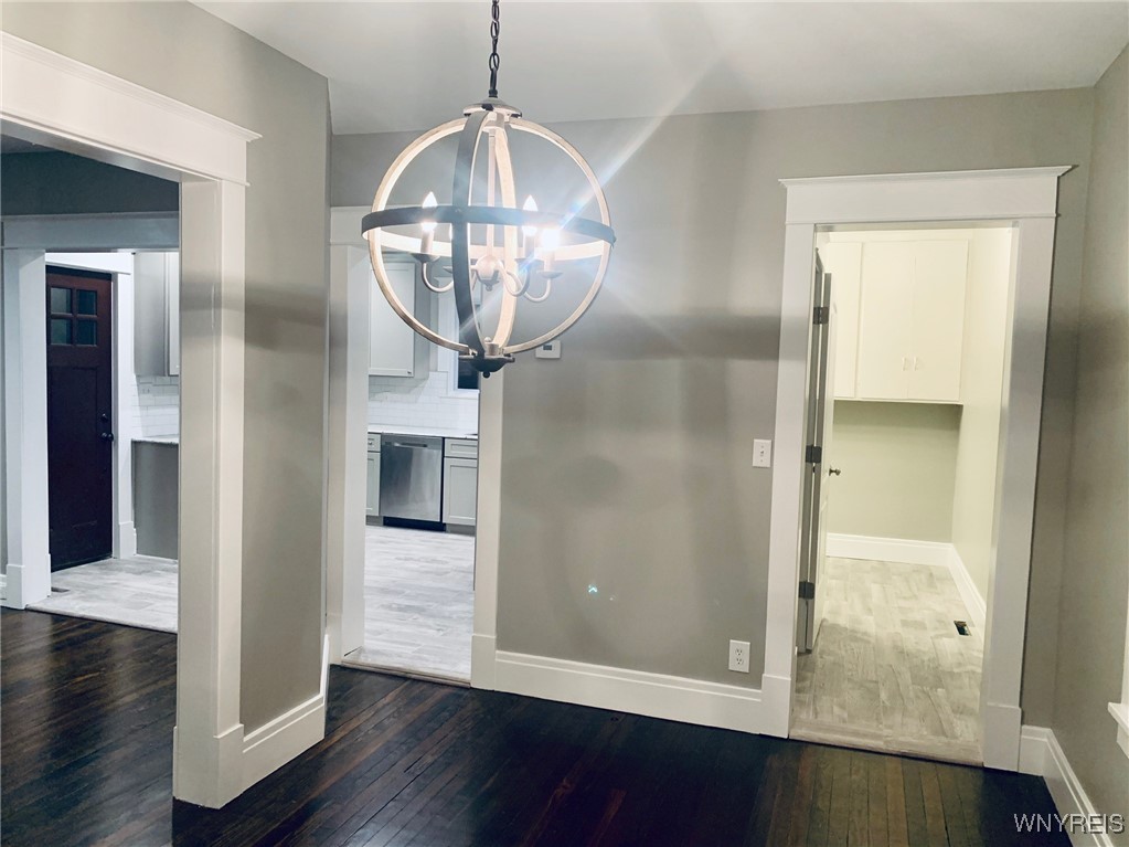 41 School Street Lancaster, NY 14086 - Photo 8 of 20