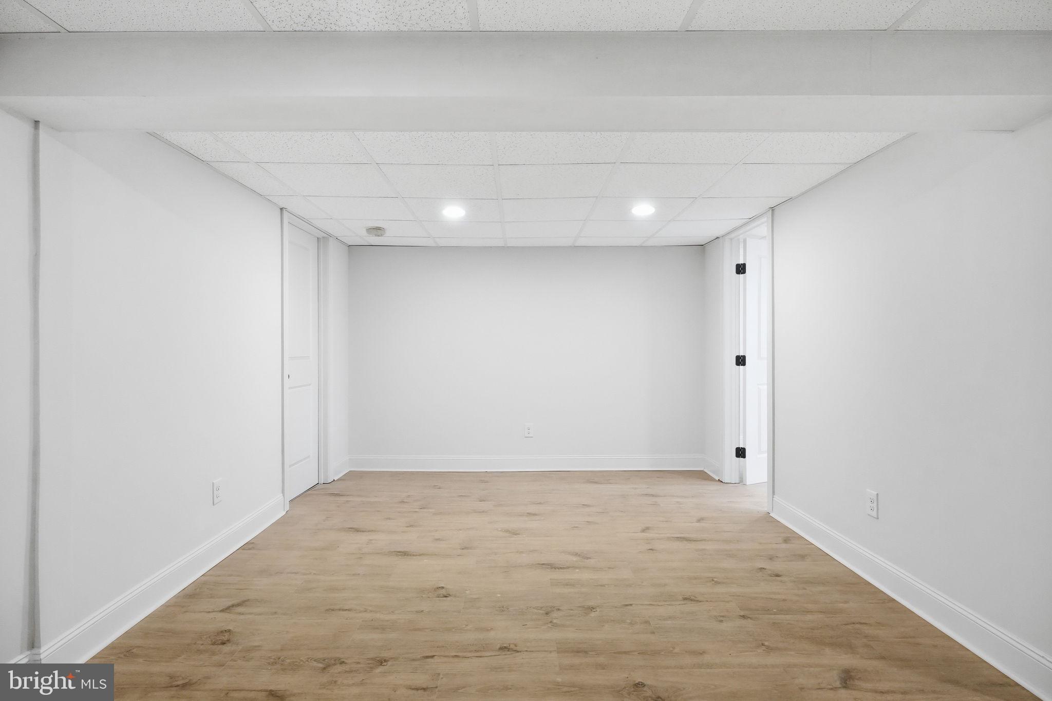 409 South Providence Road Wallingford, PA 19086 - Photo 86 of 106 Versatile blank canvas for creativity.