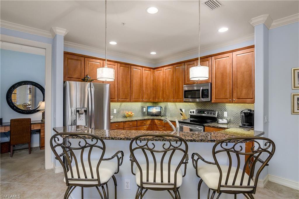 9108 Capistrano Street South, Unit 7402 Naples, FL 34113 - Photo 16 of 50