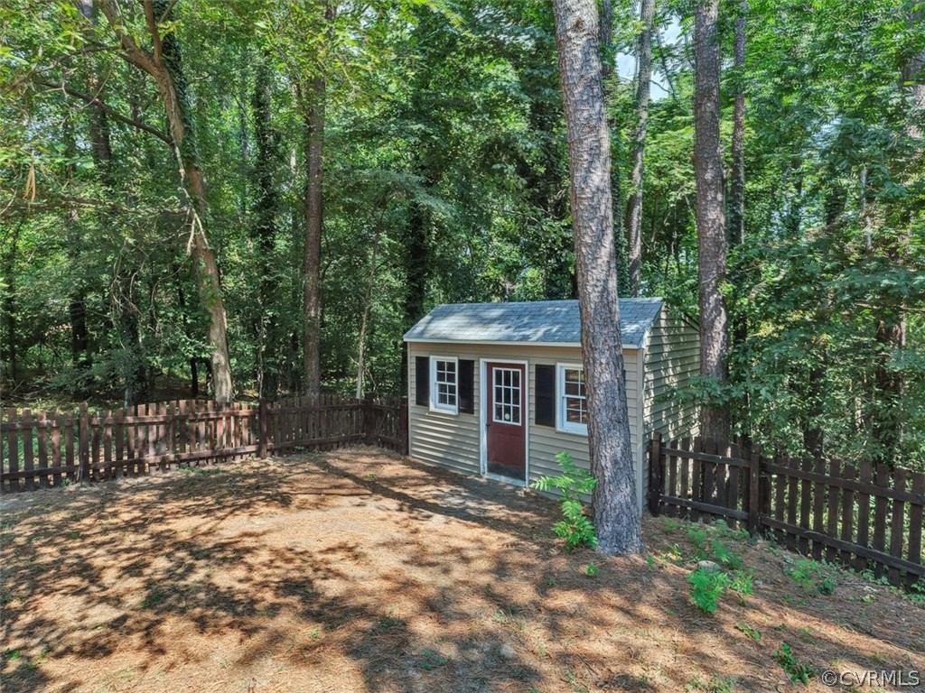 6218 Nicolet Road Richmond, VA 23225 - Photo 17 of 18