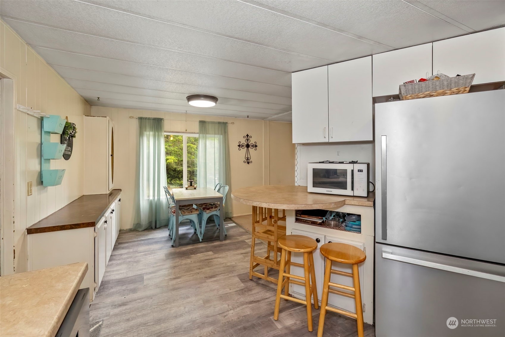 3636 Hinkley Road Southeast Port Orchard, WA 98366 - Photo 12 of 29 Gallery Image 12