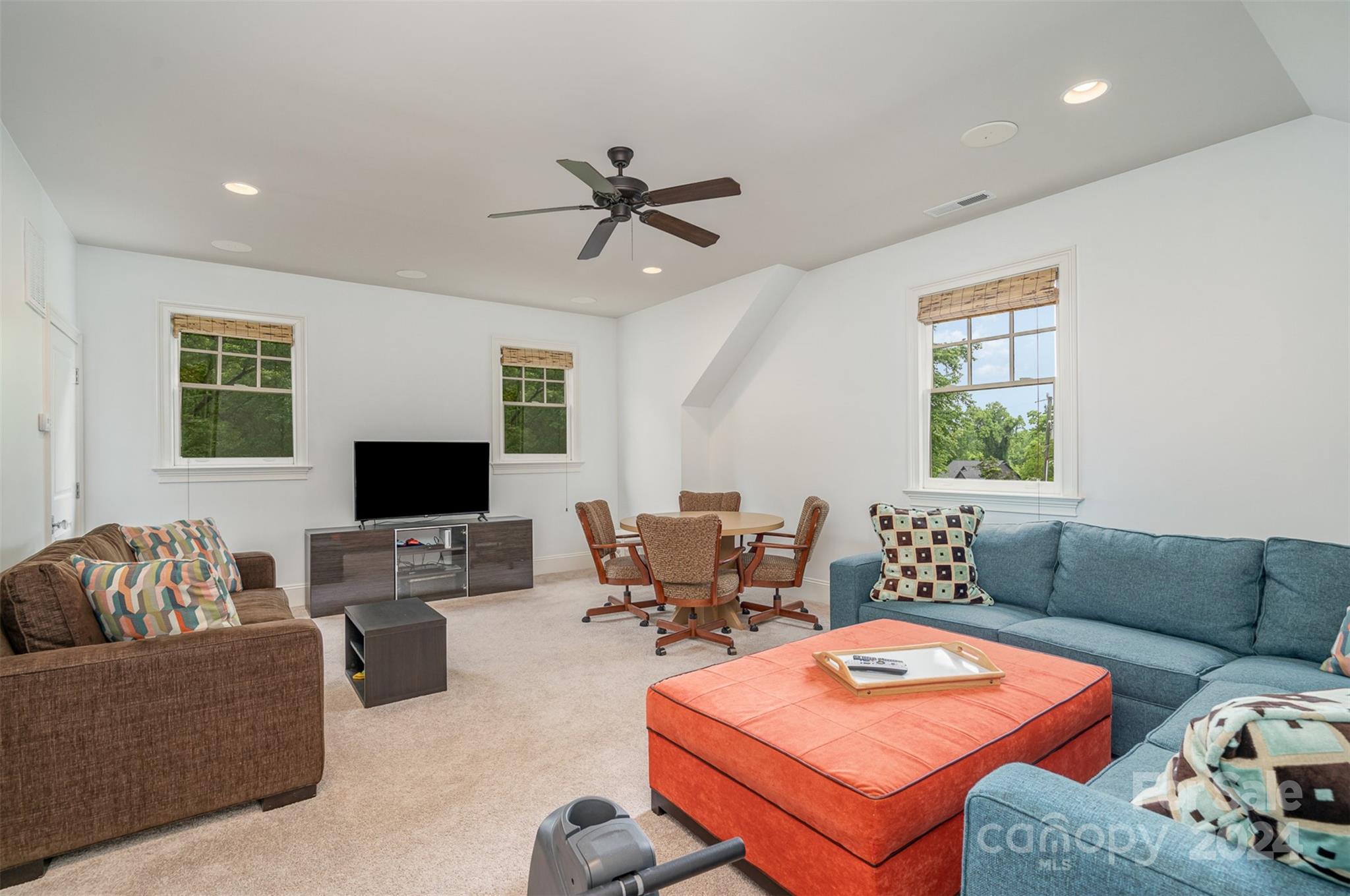 149 Scofield Road Charlotte, NC 28209 - Photo 34 of 39 Gallery Image 34