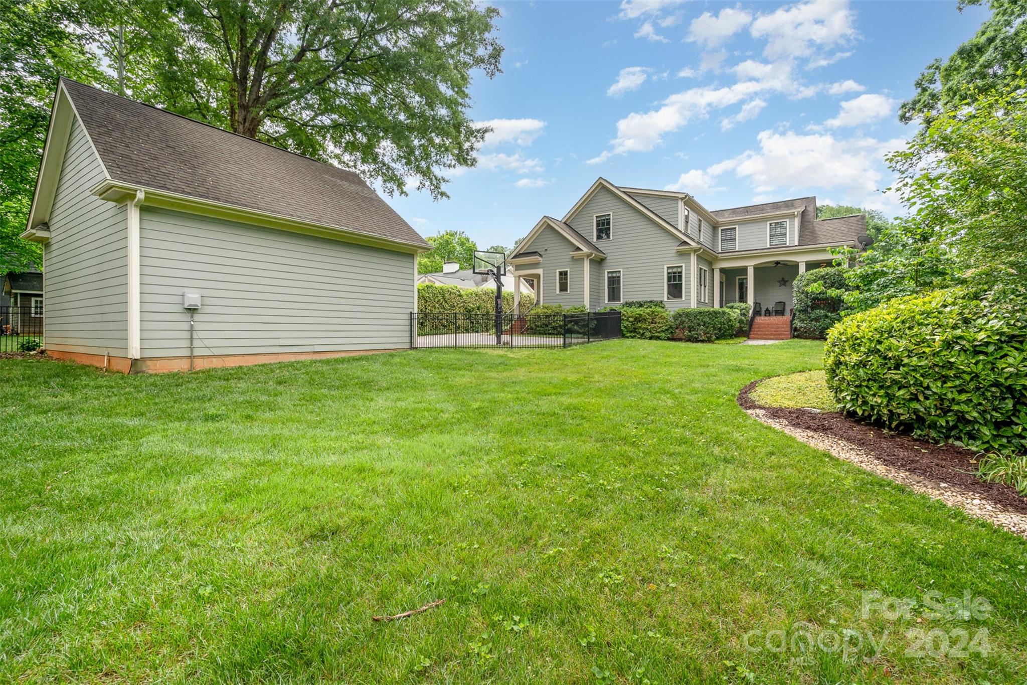 149 Scofield Road Charlotte, NC 28209 - Photo 38 of 39 Gallery Image 38