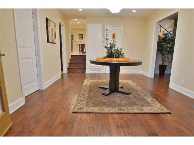 1738 Elevado Road Vista, CA 92084 - Photo 5 of 25