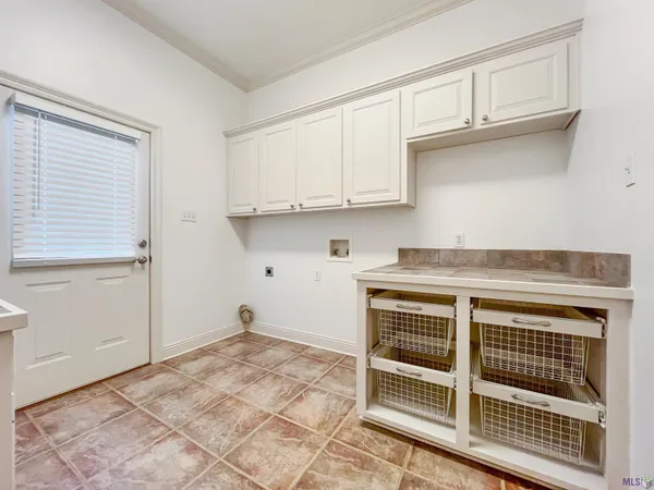 $799,000 | 8180 Beechwood Drive, Denham Springs, LA 70706