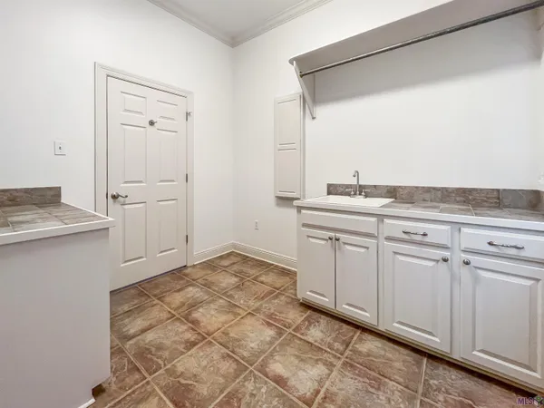 $799,000 | 8180 Beechwood Drive, Denham Springs, LA 70706