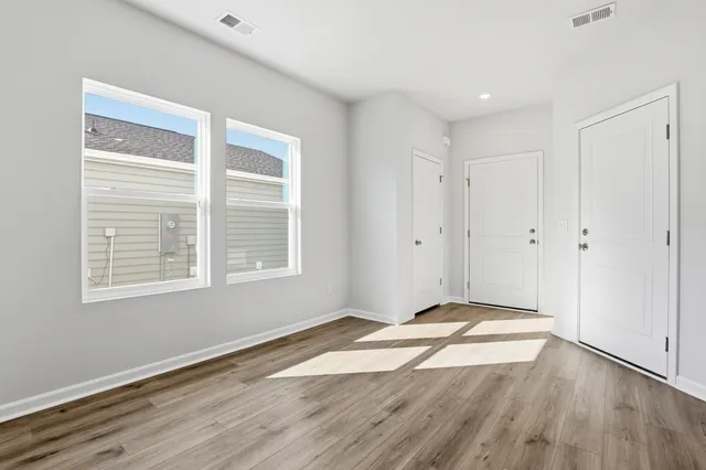 $382,500 | 213 Central Creek Drive, Goose Creek, SC 29445