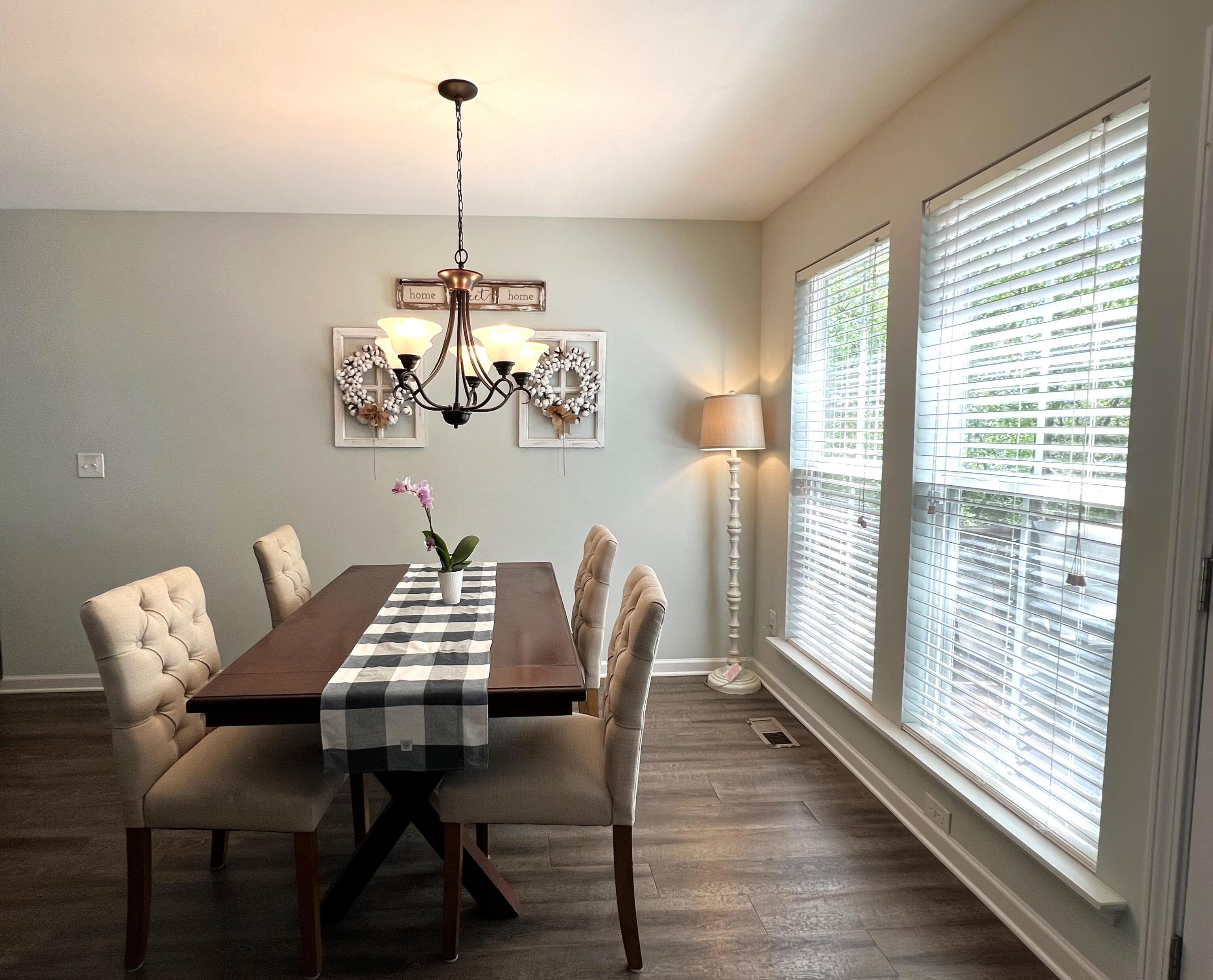 605 Ridgefield Drive North Augusta, SC 29841 - Photo 3 of 15 IMG_9088