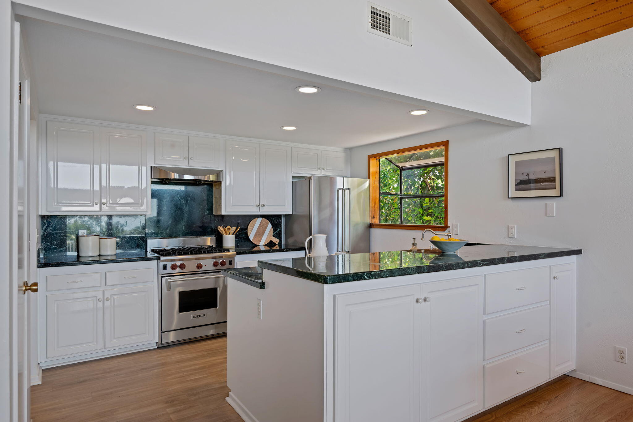 1749 La Coronilla Drive Santa Barbara, CA 93109 - Photo 17 of 40 Kitchen