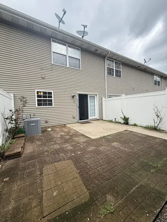 $224,900 | 6025 Lexington Avenue, Portage, IN 46368